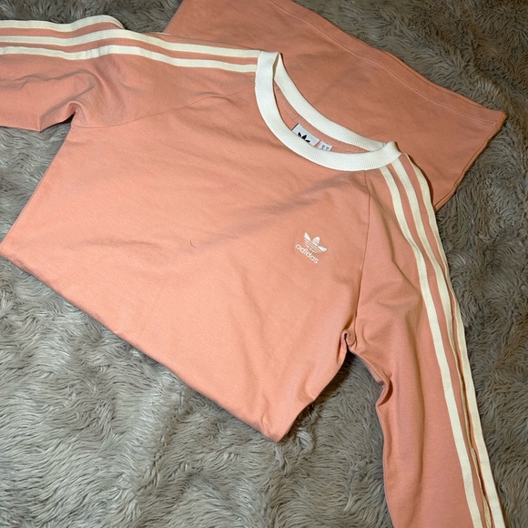 Adidas dress - Picture 3 of 3